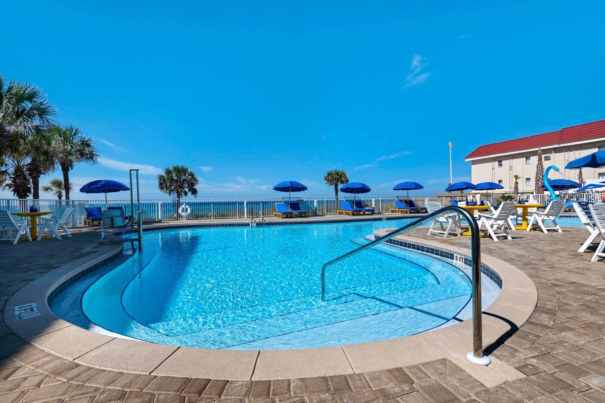 Baymont By Wyndham Panama City Beach Hotel Exterior photo